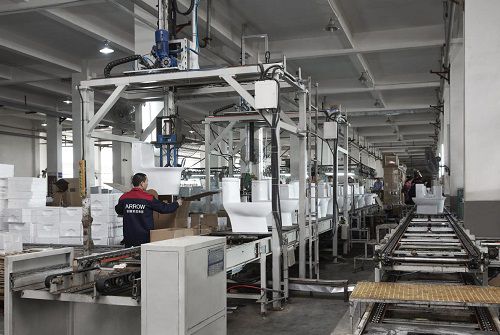 箭牌家居集團(tuán)亮相“新制造時代·2020中國互聯(lián)網(wǎng)制造峰會”，以互聯(lián)網(wǎng)服務(wù)驅(qū)動家居智造新生態(tài)